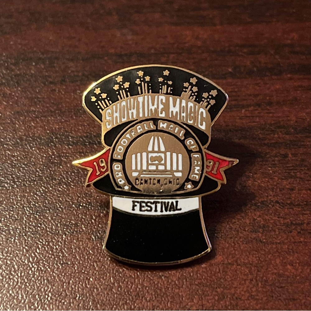 Vintage 1991 Pro Football Hall Of Fame “Showtime Magic” Festival Lapel Pin‎